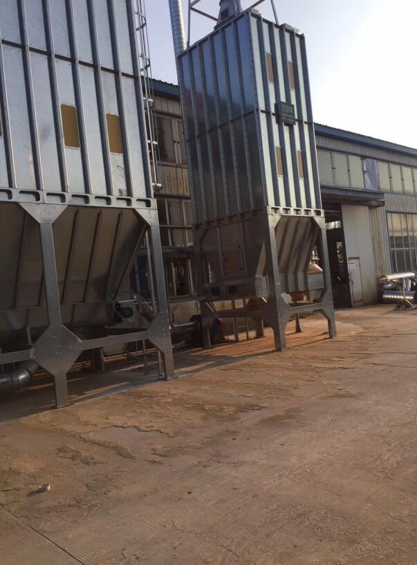 江蘇拋丸機除銹設(shè)備 布袋式除塵器